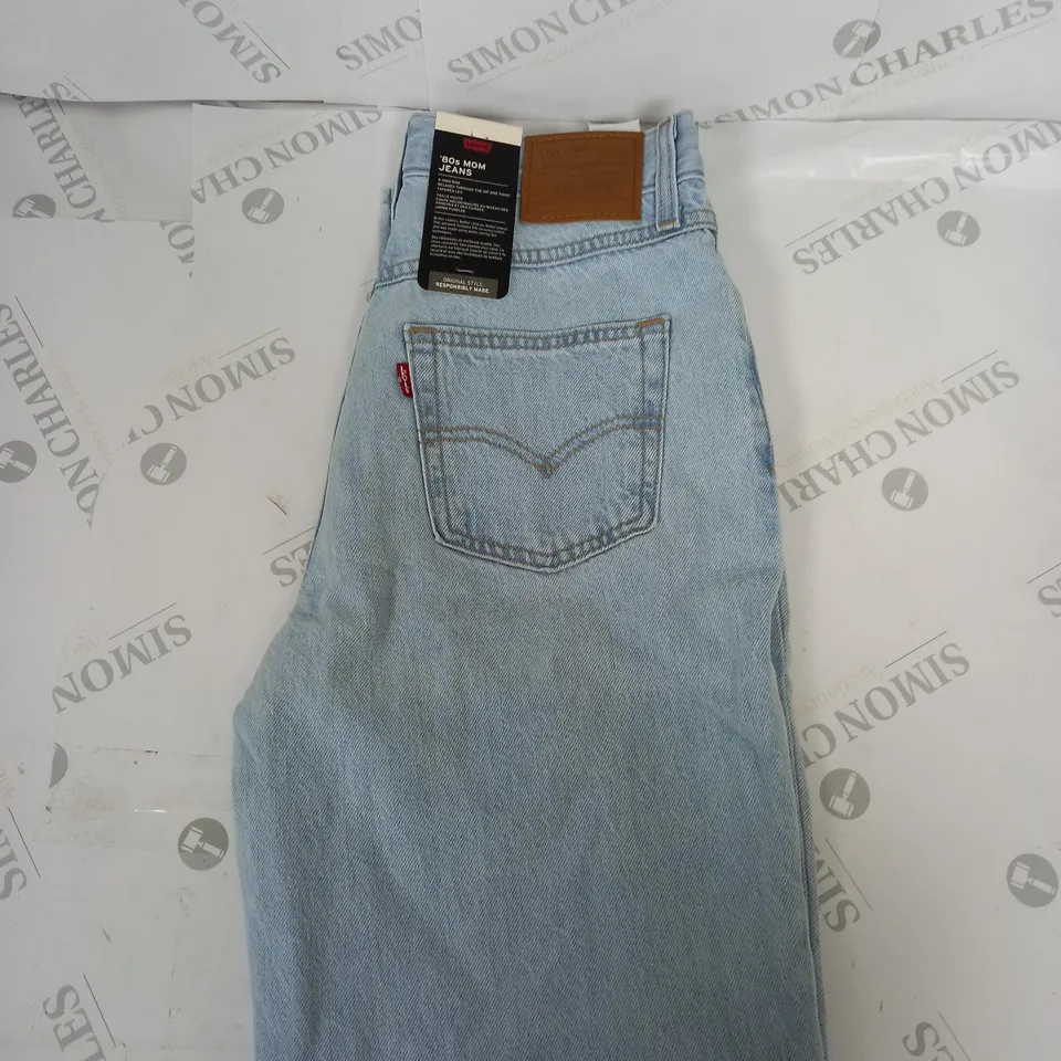 LEVIS STRAUSS 80'S MOM JEANS SIZE W27