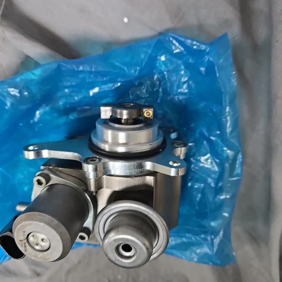 FUEL PUMP MODEL AEH 33166966 FOR MINI COOPER AND OTHER CARS 