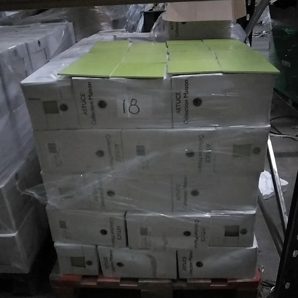 PALLET OF 89 PACKS OF 44 BRAND NEW ASTUCE COLLECTION PISTACHE MAISON TILES- EACH PACK COVERS APPROXIMATELY 1M² (TOTAL APPROX. 89 Sq.Metres)
