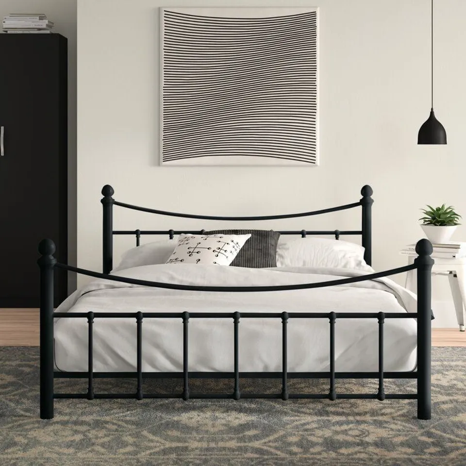 BOXED LATRELL BED FRAME SIZE DOUBLE 4'6 - BLACK (1 BOX)