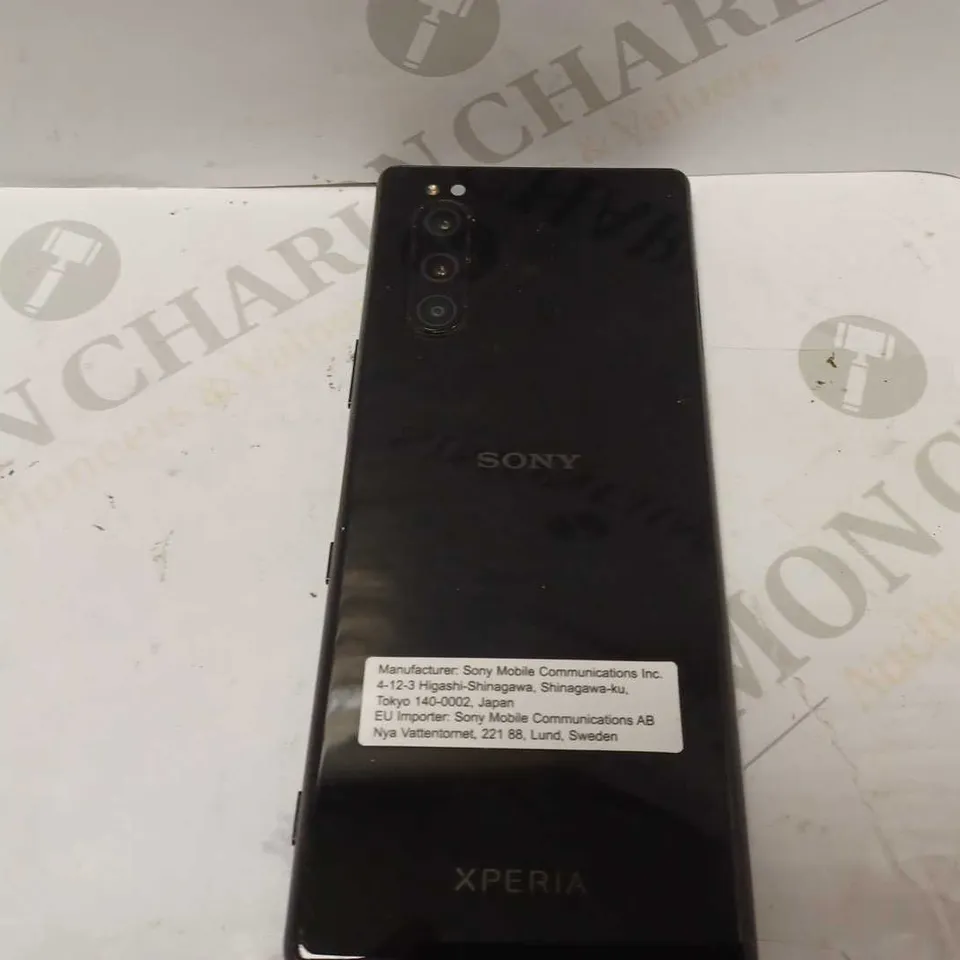 SONY XPERIA 5 (J8210)
