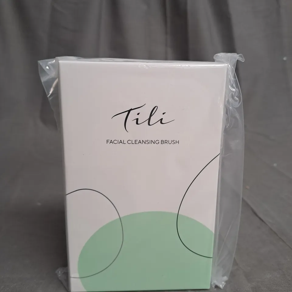 BOXED AND SEALED TILI RECHARGEABLE VARIABLE SPEED SILICONE FACIAL CLEANSING BRUSH 