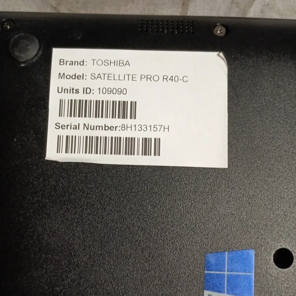 TOSHIBA SATELLITE PRO R40-C LAPTOP