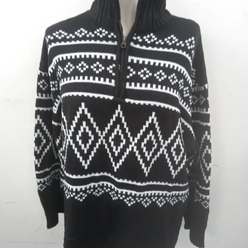 DIVIDED FAIRISLE HALF ZIP JUMPER - EUR XL