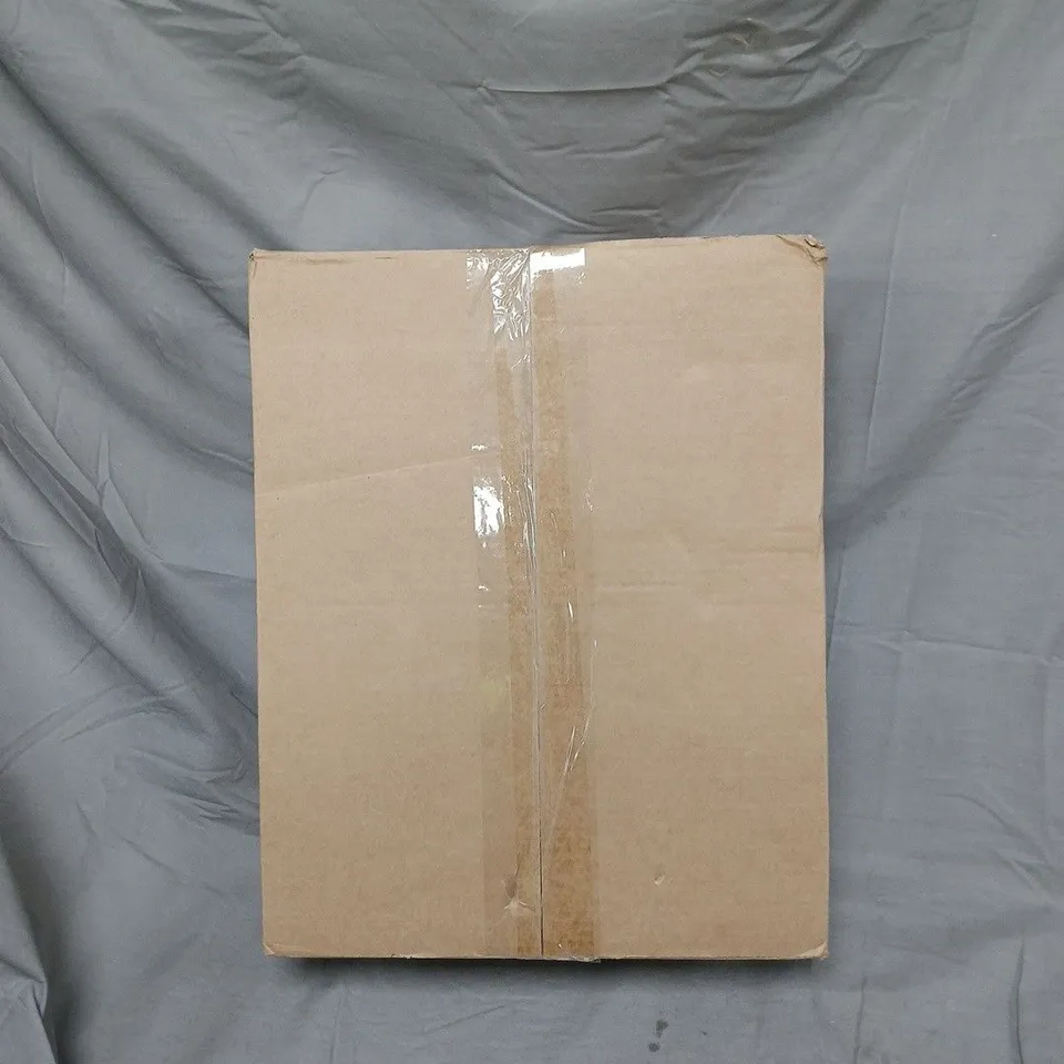 ESPA WELLNESS ADVENT CALENDAR – BLUE BOX INCLUDING OPTIMAL HAIR SHAMPOO AND CONDITIONER, BATH MILK, HAIR AND SCALP MUD ETC