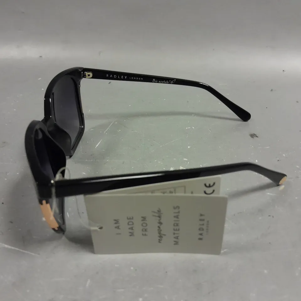 RADLEY LONDON BLACK FRAMED SUNGLASSES