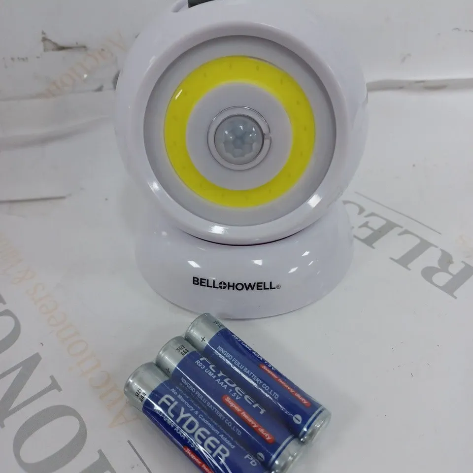 BELL & HOWELL SET OF 5 OUTDOOR BIONIC LIGHTS