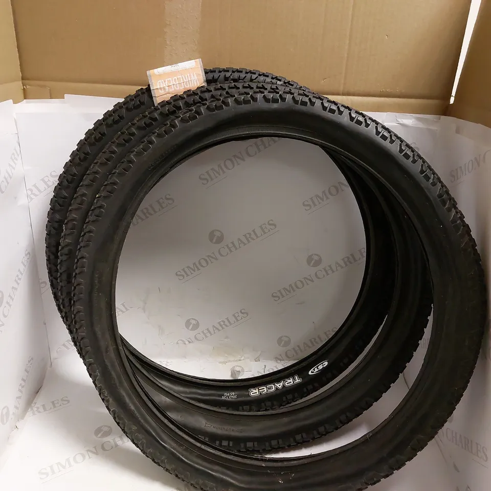 BOX OF 3 BICYCLE CST TRACER 65PSI TIRES