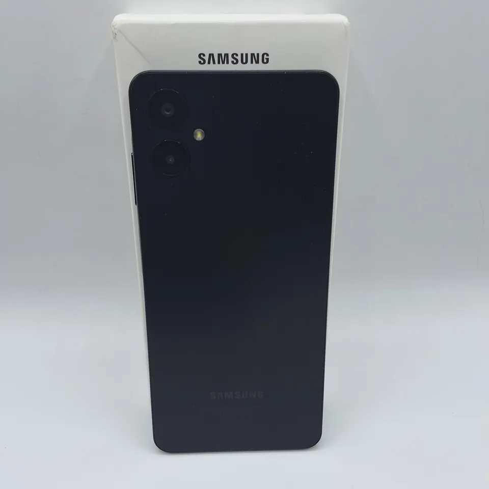 BOXED SAMSUNG GALAXY A06 4GB/128GB IN BLACK - SM-A066E