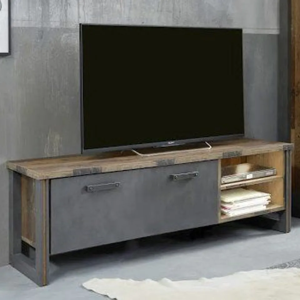 BRAND NEW BOXED TRENDTEAM PRIME OLD WOOD 2 DOOR 1 SHELF TV CABINET - GREY (2 BOXES)