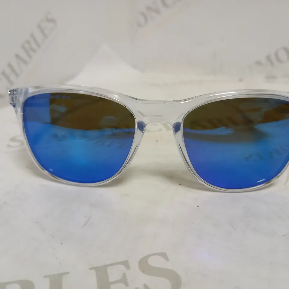 OAKLEY TRILLBE X SUNGLASSES RRP £151