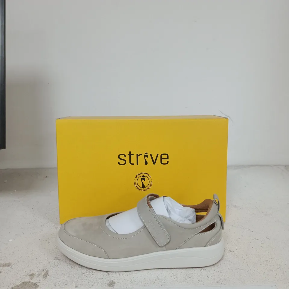 STRVE BIOMECHANICAL FOOTWEAR SNEAKER – GREY SUEDE WITH VELCRO STRAP (UNISEX) UK SIZE 6
