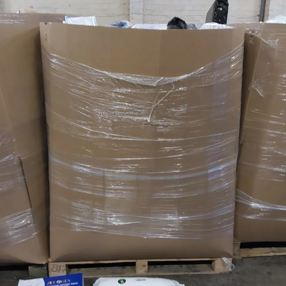 PALLET OF ASSORTED ITEMS INCLUDING: PILLOWS, BABY ITEMS 