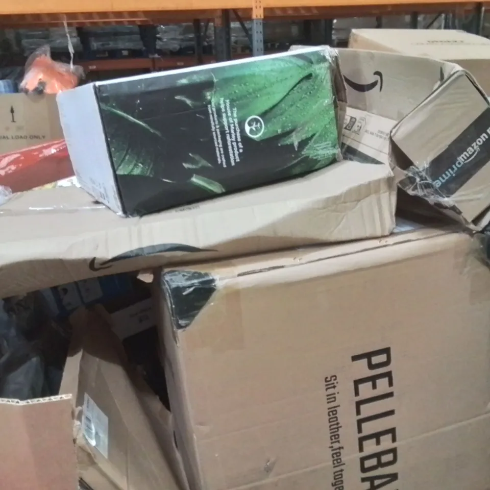 PALLET OF ASSORTED HOUSEHOLD GOODS AND PRODUCTS TO INCLUDE;GOLF GREEN PUTTER TRAINER,DELL MONITOR, BLINDS,TURNTABLE SYSTEM AND OTHER ASSORTED ITEMS..