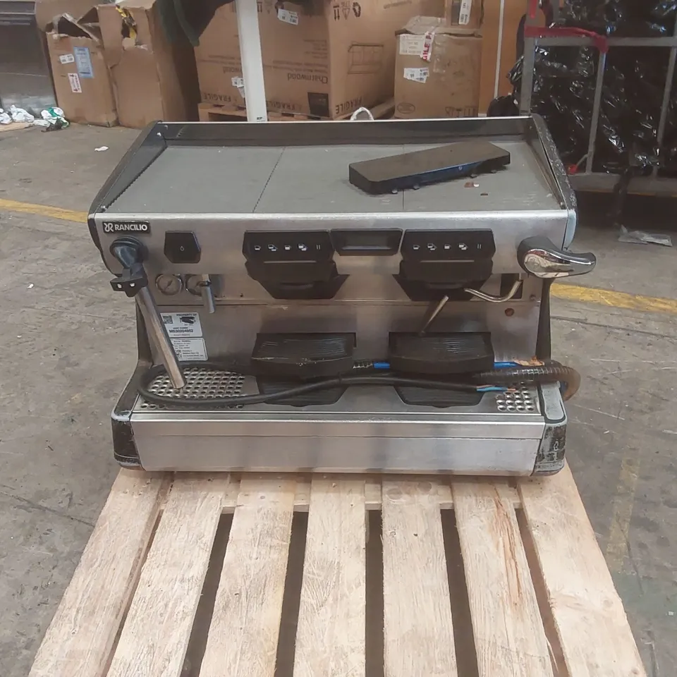 RANCILIO CLASSE 7 COMMERCIAL 2 GROUP COFFEE MACHINE