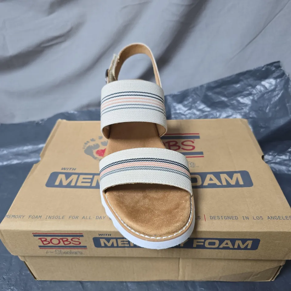 BOBS MEMORY FOAM SANDALS BY SKECHERS – BEIGE STRIPED STRAPS, WOMEN'S UK 6