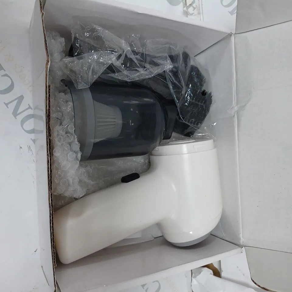 BOXED VACCUM CLEANER
