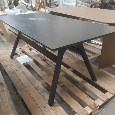 DESIGNER WOODEN DINING TABLE