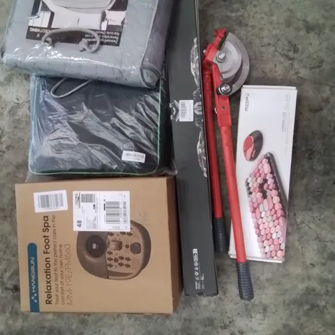 PALLET TO CONTAIN AN ASSORTMENT OF HOUSEHOLD ITEMS TO INCLUDE DUVET COVERS, MANUAL PIPE BENDER AND RELAXATION FOOT SPA ECT