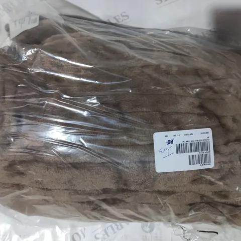 BOXED COZEE HOME VELVETSOFT HEATED THROW IN DARK TAUPE