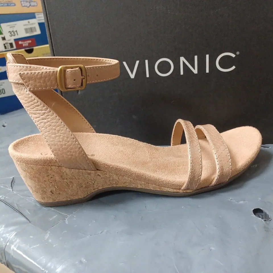 BOXED PAIR OF PINK LADIES WEDGE HEEL SANDALS