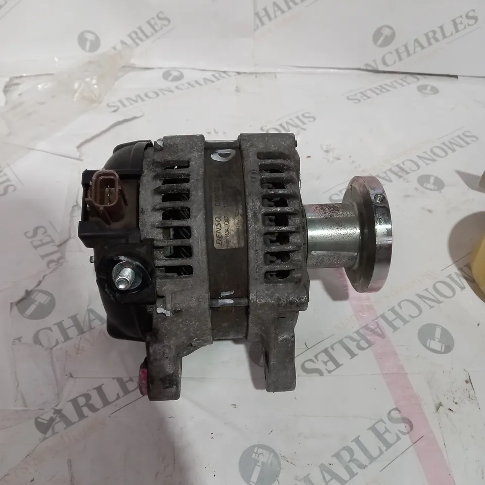 DENSO 14V 150A CAR ALTERNATOR / COLLECTION ONLY 