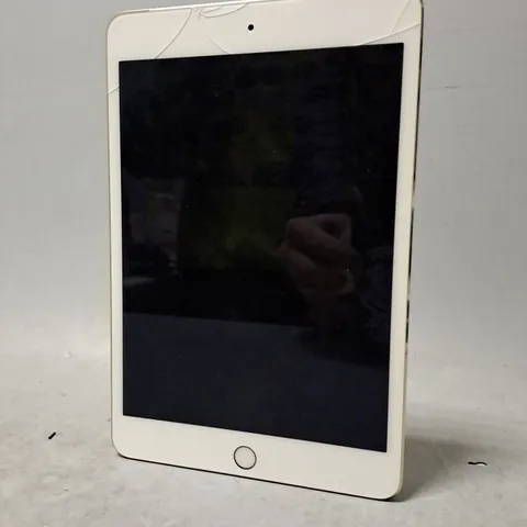 APPLE IPAD A1550 