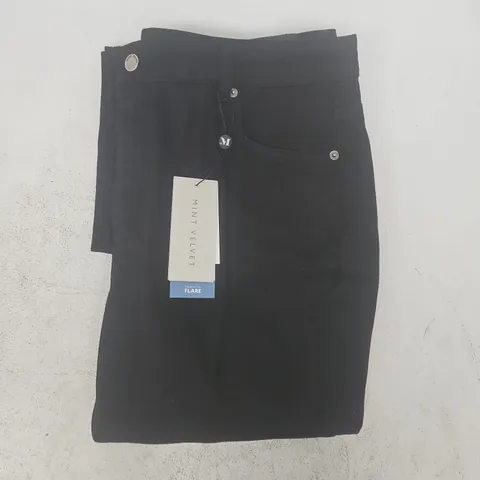 MINT VELVET BLACK FITTED FLARED JEANS SIZE UK 16R