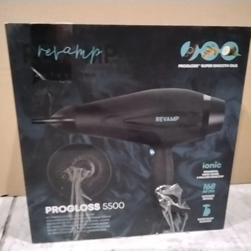 BOXED REVAMP PROGLOSS 5500 AC PROFESSIONAL 2400W DRYER DR-5500-GB