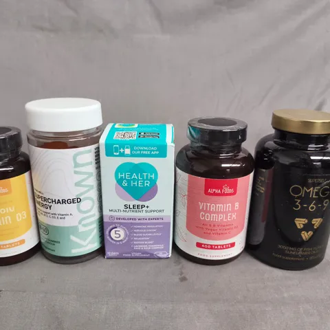 APPROX 10 ASSORTED ITEMS TO INCLUDE – VITAMIN D3 4000IU, B-COMPLEX, OMEGA 3-6-9 