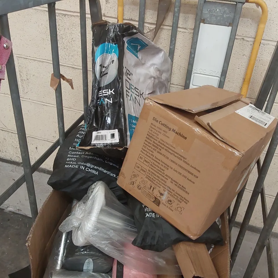 CAGE OF ASSORTED CONSUMER PRODUCTS INCLUDING: YOGA MAT, FOAM ROLLER, DESK FAN ECT // CAGE NOT INCLUDED 