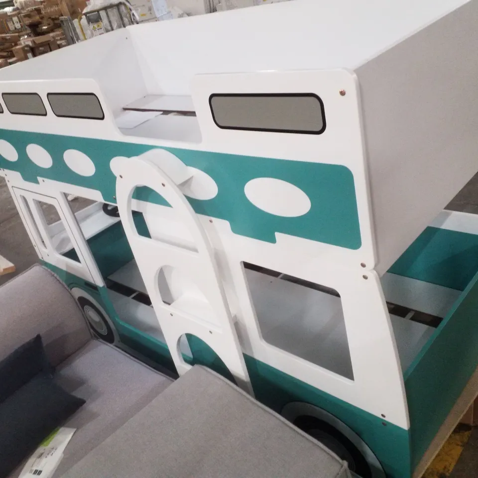 STATLER SINGLE (3') BUNK BED CAR WITH BUILT-IN LADDER