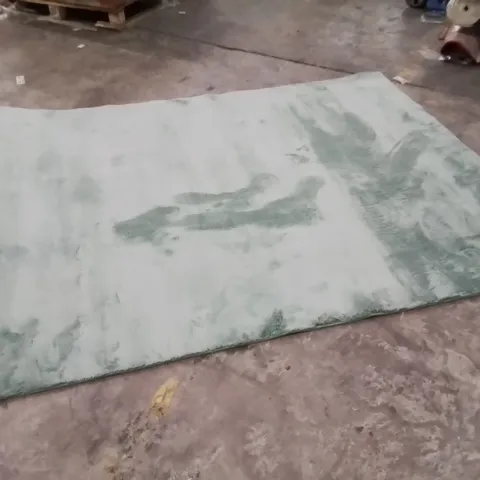 QUALITY DESIGNER AREA RUG - APPROXIMATELY 240X160CM