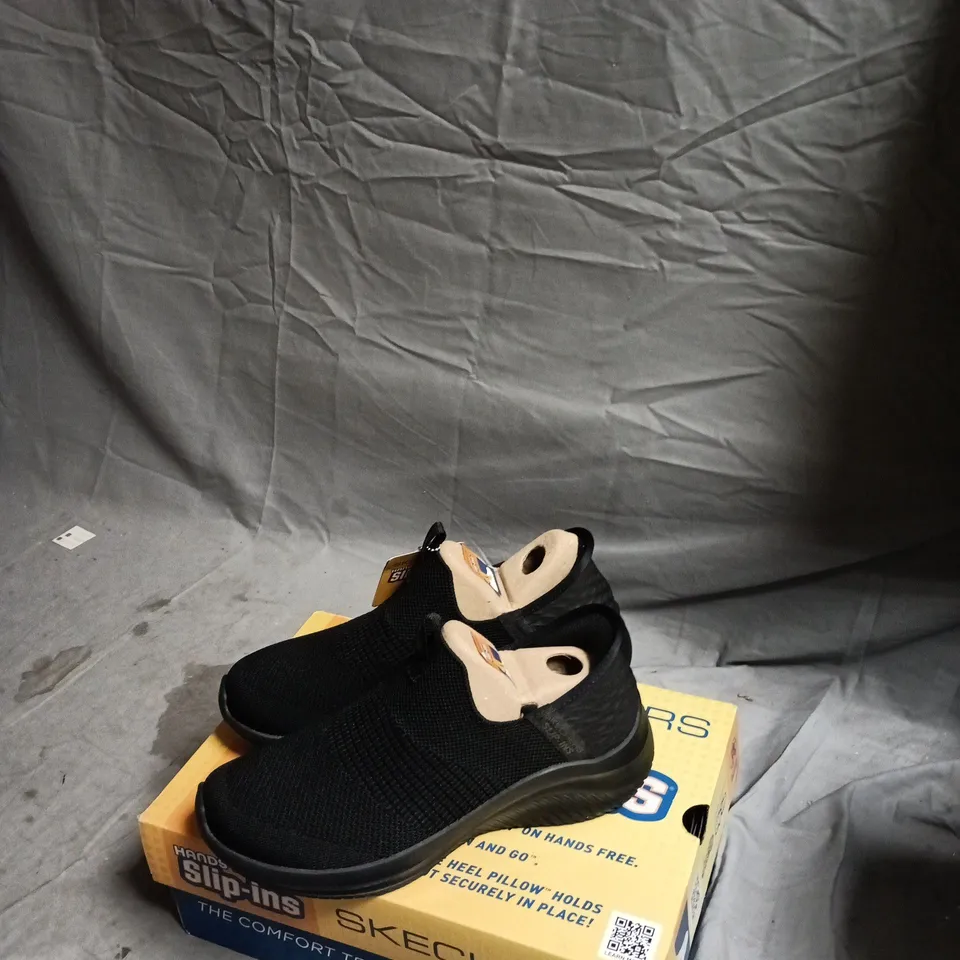 SKECHERS SLIP-ONS – BLACK, MEMORY FOAM, UK 3 (US 6, EU 36) WOMEN'S