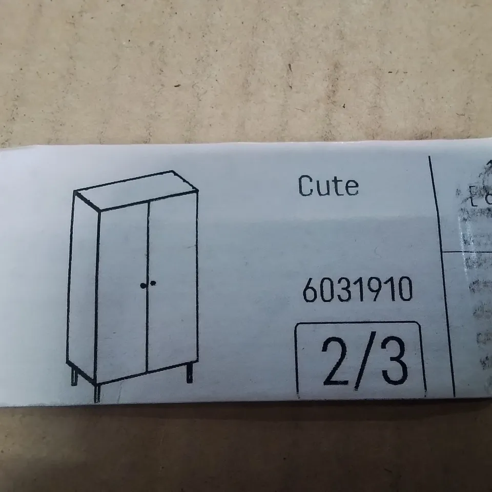 BRAND NEW 2 DOOR WARDROBE -WHITE- -3 BOXES-
