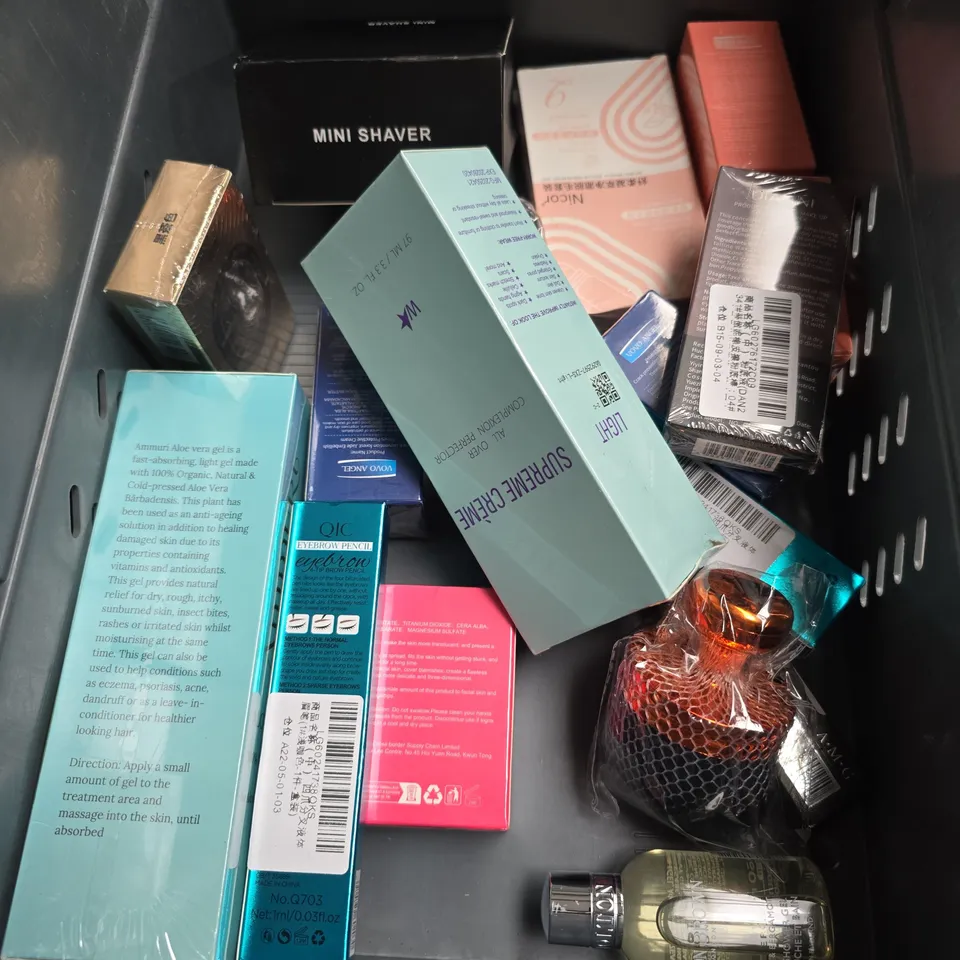 APPROXIMATEY 20 HEALTH AND BEAUTY PRODUCTS TO INCLUDE - NALA'S KIDS 2IN1 BODY WASH & SHAMPOO - GARNIER VITAMIN E MOISTURISING CREAM - WESTLAB BATH SALTS - ETC