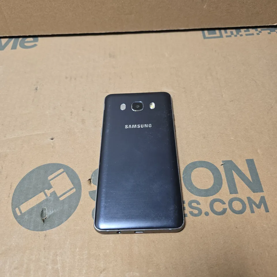 SAMSUNG GALAXY J5 SMARTPHONE