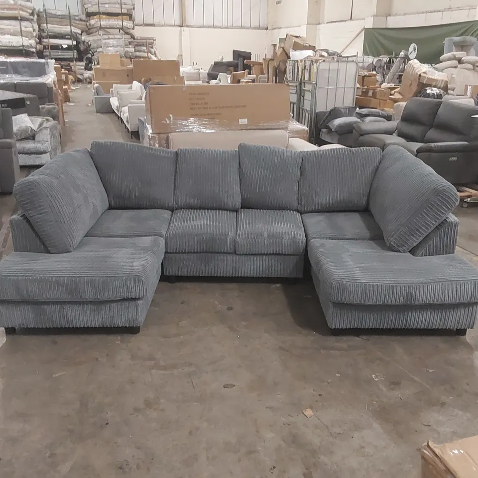 QUALITY DESIGNER 5-PIECE UPHOLSTERED CORNER SECTIONAL