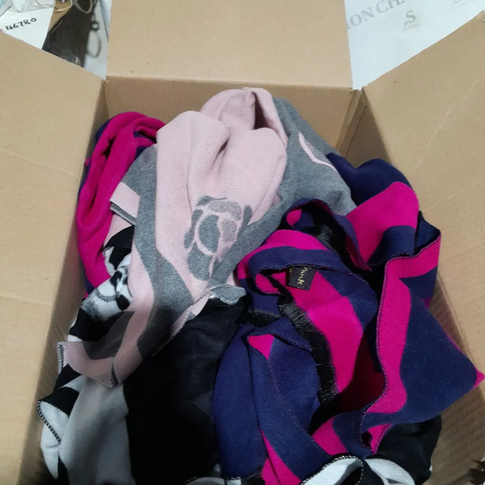 BOX OF FRANK USHER DOUBLE SIDED SCARFS 