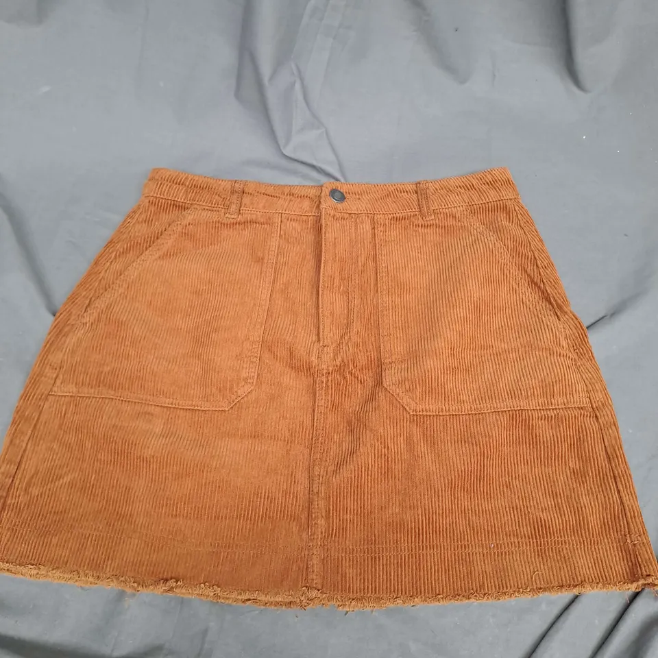 STR SKIRT IN BURNT ORANGE SIZE 14