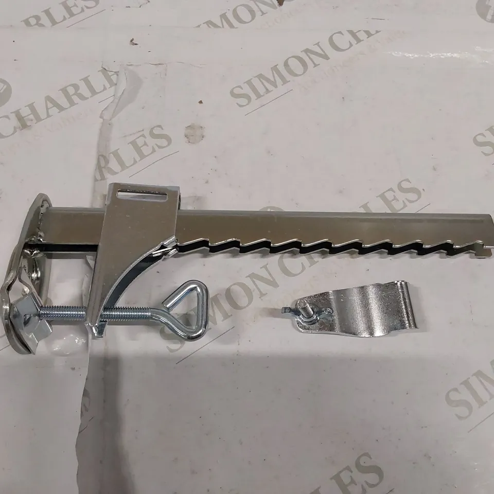 BOXED MIKYTOPER PARASOL CLAMP // CLAMPING RANGE: 0 - 20CM (1 BOX)