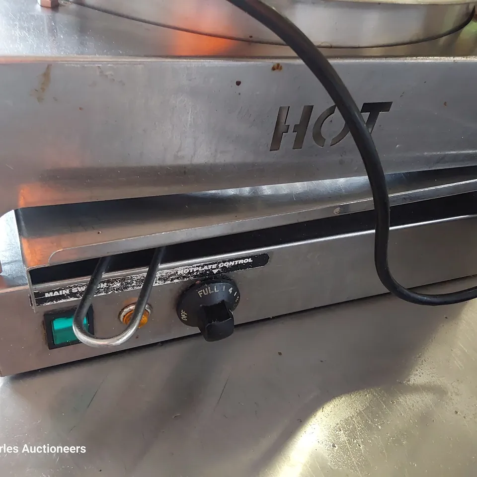 MANTLE PIZZA TOPPER C2000