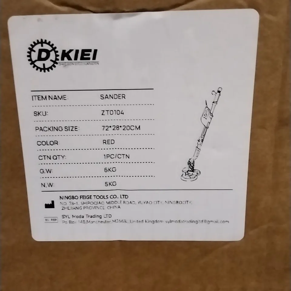 BOXED DKIEL SANDER 