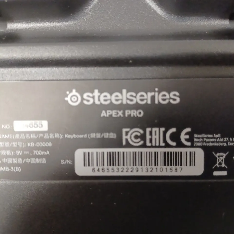 STEELSERIES APEX PRO MECHANICAL GAMING KEYBOARD