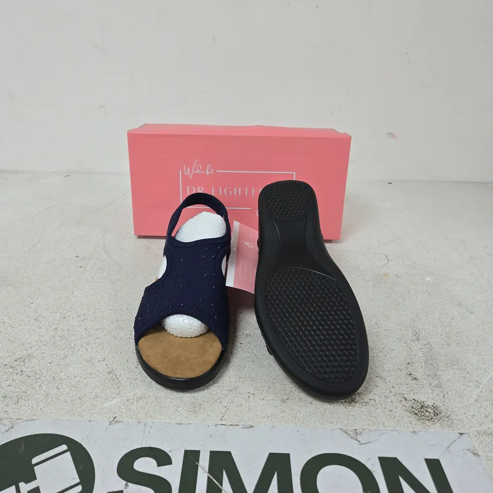 DR LIGHTFOOT WIDE FIT NAVY SANDALS – WOMEN’S FOOTWEAR SIZE 4