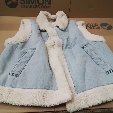 BOXED BRAND NEW APPROXIMATELY 6 SIMPLY BE DENIM GILET LIGHT WASH SIZE 18