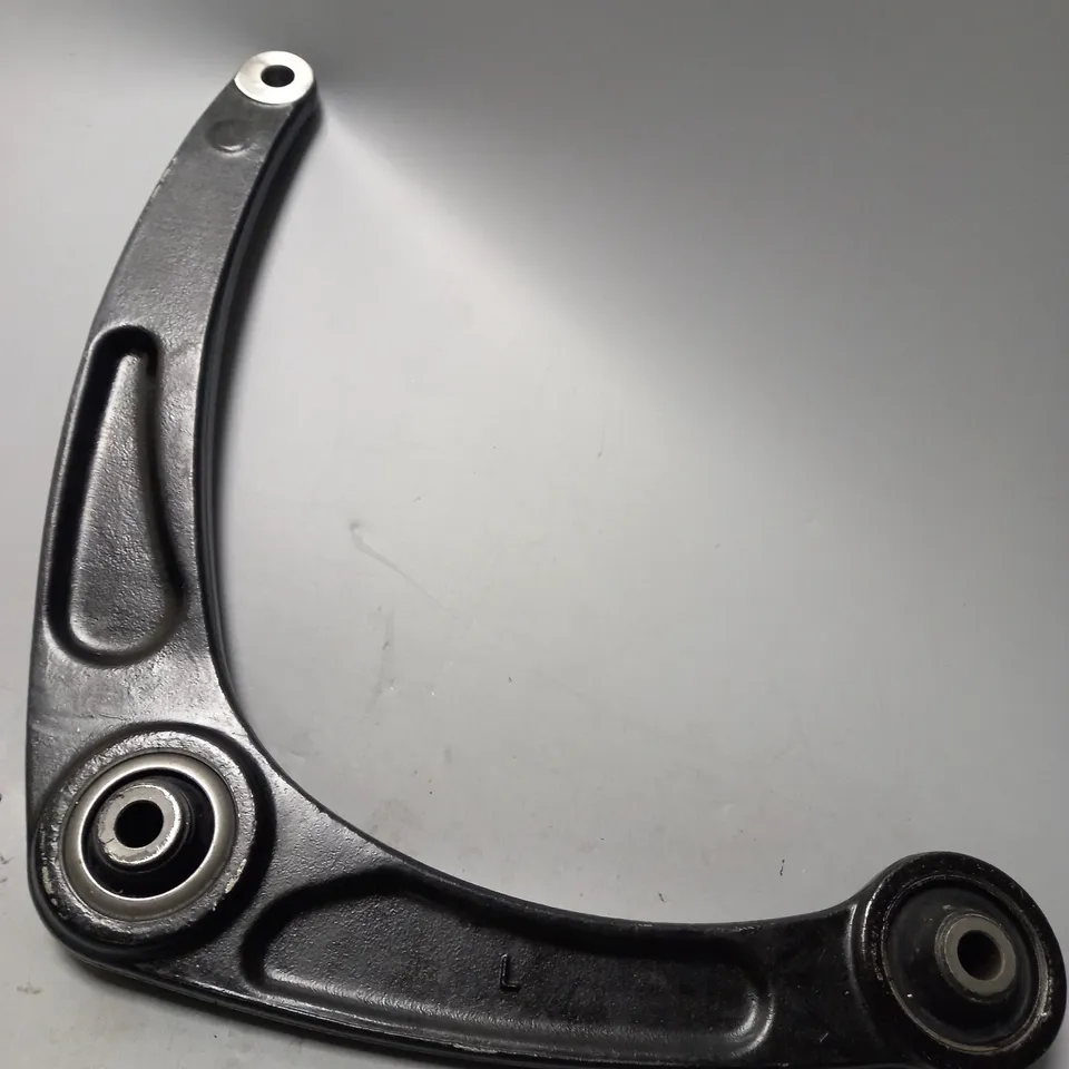 CONTROL ARM / COLLECTION ONLY 