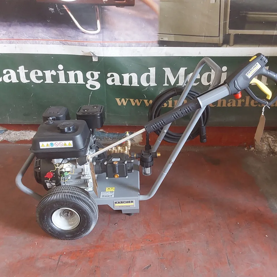 BRAND NEW KÄRCHER HD 6/15 G CLASSIC S/N 015543 PETROL PRESSURE WASHER