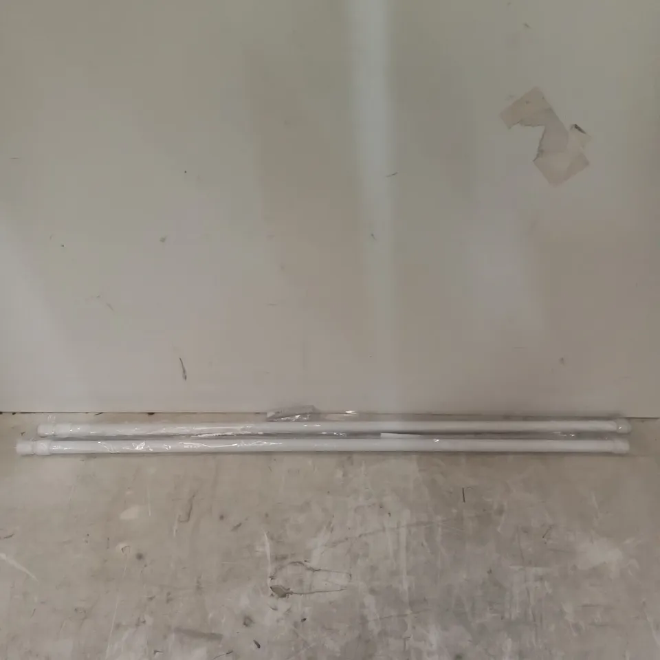 2x 60CM EXTENDABLE CURTAIN RAILS