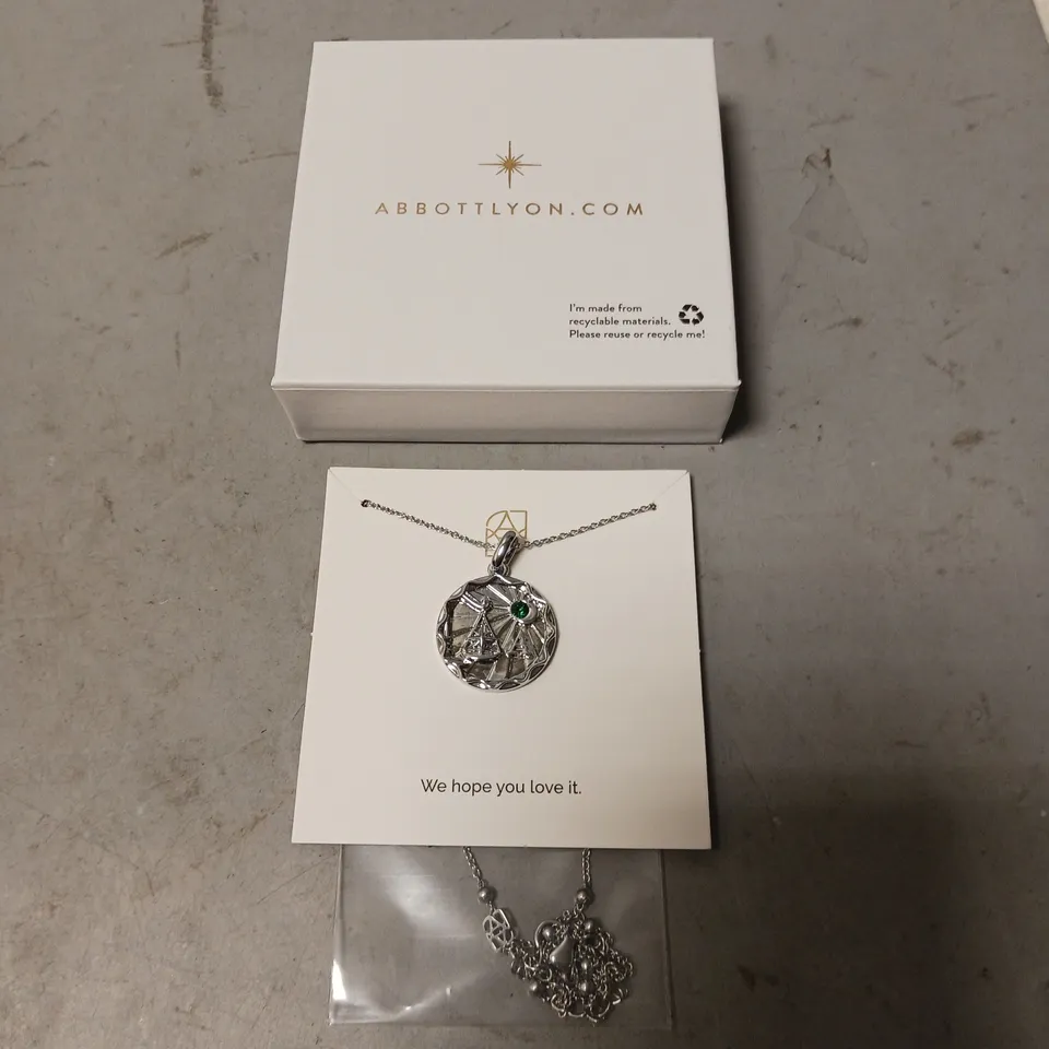 BOXED ABBOTTLYON PENDANT NECKLACE